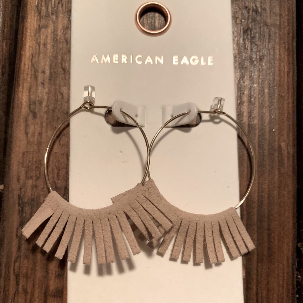 NWT 🦅Tassel fringe hoop earrings